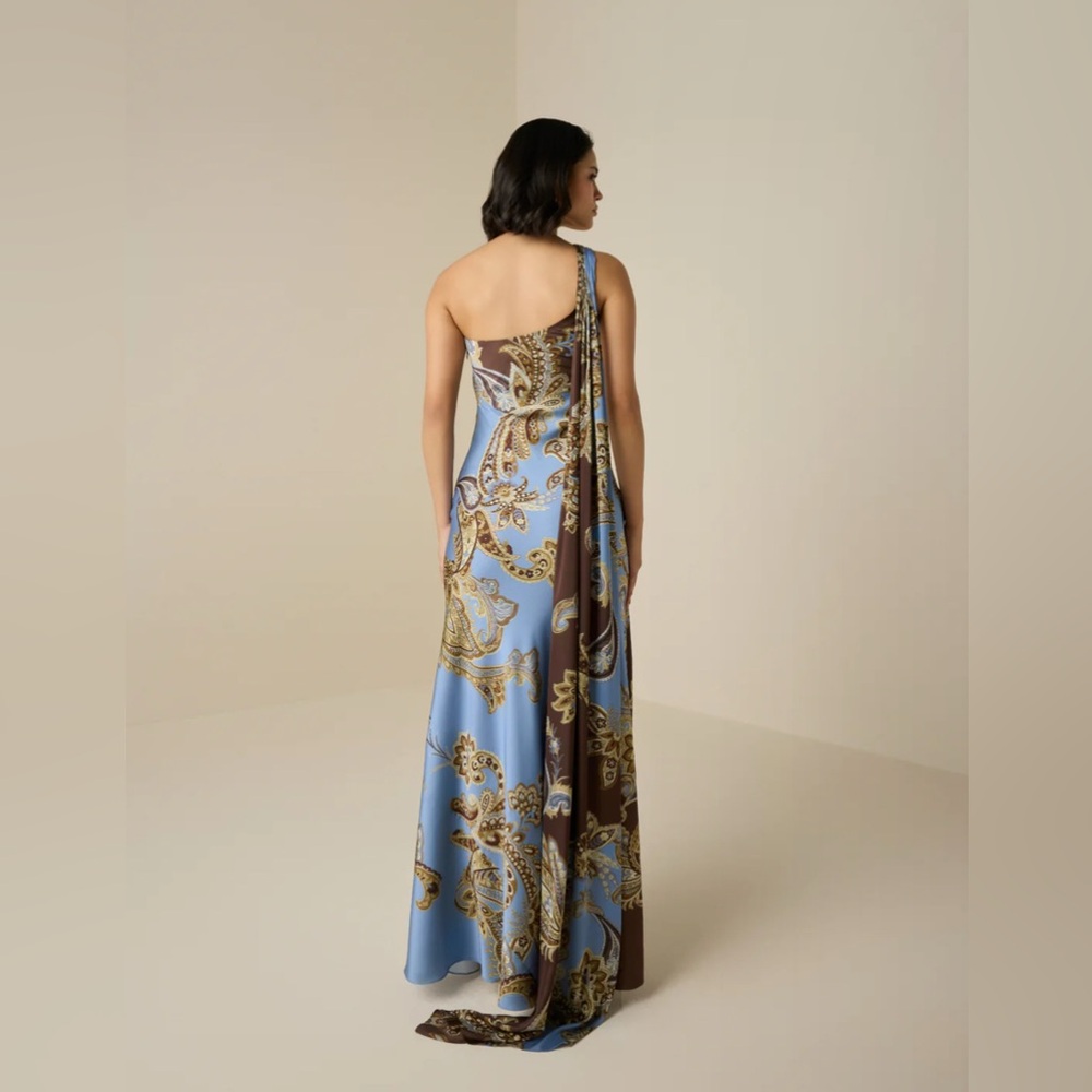 Hemant & Nandita
Saya one shoulder long dress size XS. - Picture 5 of 17